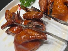 脆皮乳鸽-映像威海·威海宴(威高广场店)