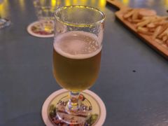 -蓓佛莉音乐酒吧BEVERLEY HAUS