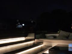 -瑰丽酒店·海吧·天际下午茶·现场DJ·天台酒吧