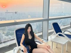 -黄金时代游泳健身云畔会所(绿地中心双子塔店)