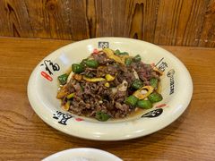 -何永光123鲜牛肉馆(1号店)