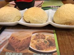 酥皮焗叉烧包-添好运点心专门店(深水埗店)