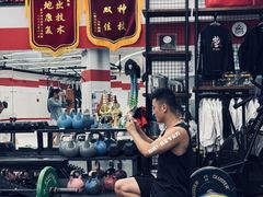 -DEFGROUP·巴西柔术·拳击·摔跤(世纪大道馆)