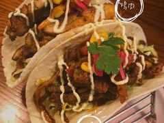 牛肉TACOS和鸡肉TACOS-AFS Cafe & Canteen(闽江二路店)
