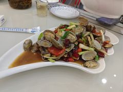 -覃记海鲜美食餐厅