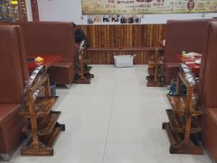 -哈尔滨东北铁锅炖(都督街店)