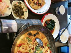 -富正毅三下锅·湘西韵味(天门山索道店)