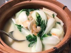 砂锅开洋鲜笋奶白菜-屋里厢上海菜馆