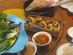 -那家老院子东北菜·饺子·小鸡炖蘑菇(艳华街店)