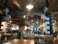 -I HOLIC艾豪丽披萨(KKone店)