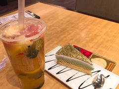 -必胜客(WOW中心城店)