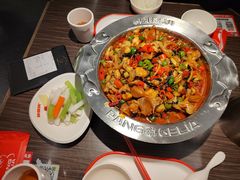 -胖哥俩肉蟹煲(湖滨银泰in77店)