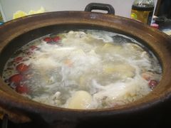 -花苑美食横琴生蚝火锅(拱北粤华路店)