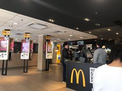 -麦当劳(静安寺店)