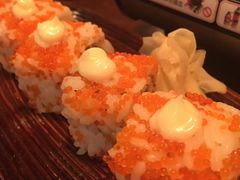 牛油果三文鱼寿司-烧鸟横丁(联发文创口岸店)