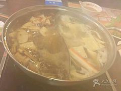 -呷哺呷哺(世贸.工三店)