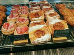 草莓丹麦-麦田工坊(月湖店)