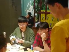 -街角等你.大连海鲜烧烤(西安路店)