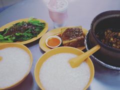 -长城砂煲田鸡粥