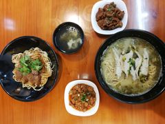 -鲜笃面(肇嘉浜路店)