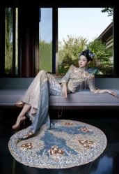 -衣贝姿婚纱礼服馆