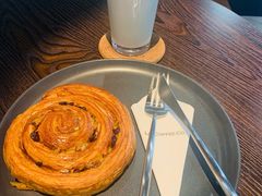 冰拿铁-LIN COFFEE CO(龙珠达店)