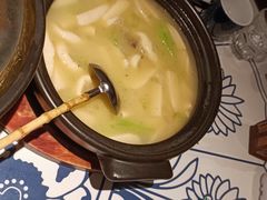 -绿茶餐厅(同成街华联店)