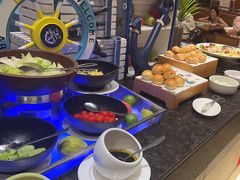 -亚龙湾希尔顿自助餐厅·海鲜·烧烤·沙滩BBQ·现场乐队
