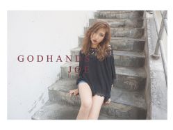-God Hands发型设计复古会所