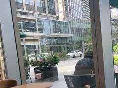 -星巴克臻选(深圳前海嘉里中心店)