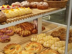 -焙丽拾光(麦凯乐直营店)