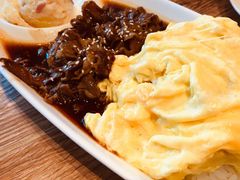 -玛格萝妮(汇智国际商业中心店)