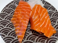 三文鱼刺身-争鲜回转寿司(双井家乐福店)