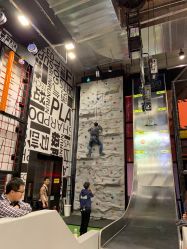 -嗨翻Hi-Fun竞技主题乐园·蹦床团建生日聚会(五棵松华熙店)