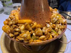 -老佛爷铜炉蛙锅(挂绿店)