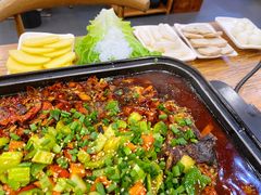 -鱼众不同·鸡公煲·烤全鱼(国顺路店)