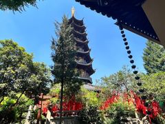 -灵岩山风景区