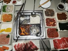 -海底捞火锅(关山保利店)