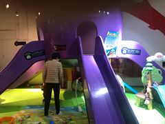 -蓝旗游泳·青训·亲子水域中心(方庄中心)