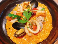 西班牙海鲜饭-Erman岩烧牛排(虹桥南丰城店)