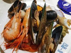 -四海一家自助餐(益田假日广场店)