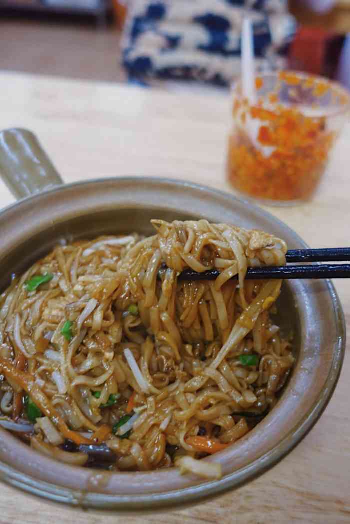 定安炒湿粉-"也算是慕名而来吧,身边的人一直都很推荐这.