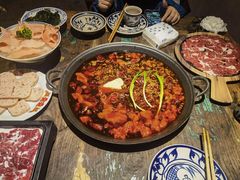 -旧街市鲜货老火锅(大光路店)