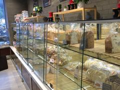 面包甜点陈列柜-巴黎贝甜(印象城店)