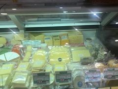 -申德勒食品(宾都苑店)