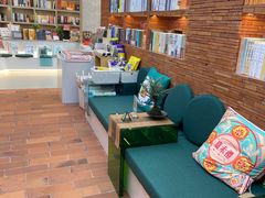 -新华书店(龙头路店)