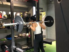 -汗水空间私教健身连锁(SM广场店)