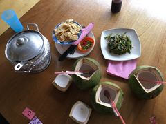 -大树下海鲜饭店