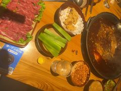 -壹兆圆重庆火锅手工炒底料(长白格林玫瑰湾店)