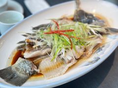 清蒸开片鲫鱼-上海1号私藏菜(黄浦店)